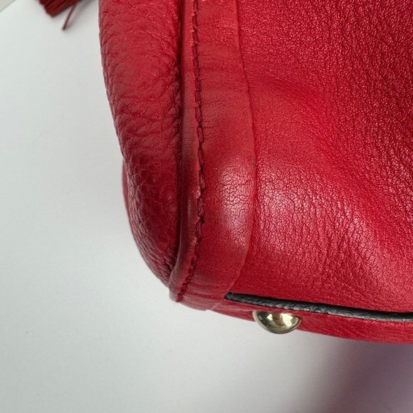 Gucci Red Soho Pebbled Leather Hobo with Tassel - Picture 15 of 15
